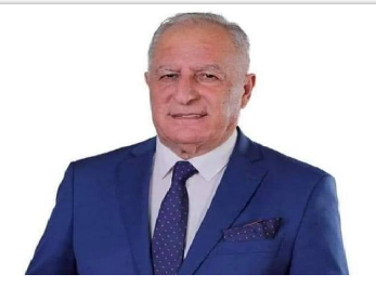 الاستاذ المساعد